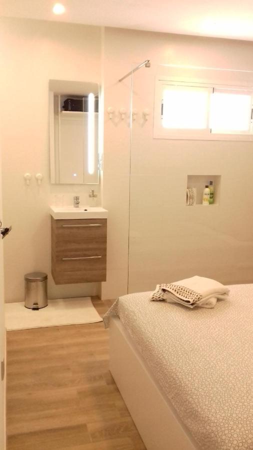 Casa Daniel - Bungalow With Jaccuzzi, Wifi, 2 Bedrooms プラヤ・デル・イングレス エクステリア 写真