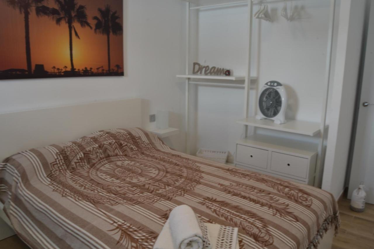 Casa Daniel - Bungalow With Jaccuzzi, Wifi, 2 Bedrooms プラヤ・デル・イングレス エクステリア 写真